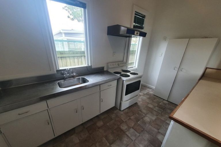 Photo of property in 132 Pages Road, Wainoni, Christchurch, 8061