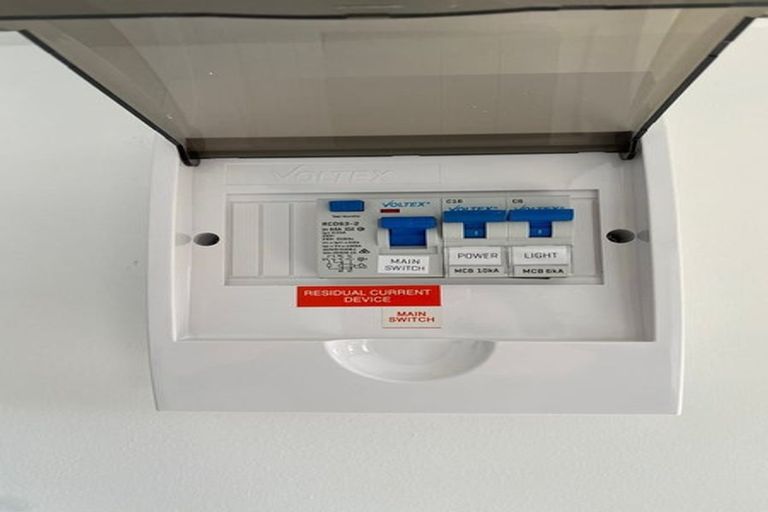 Photo of property in 20 Oakland Street, Northcote, Christchurch, 8052