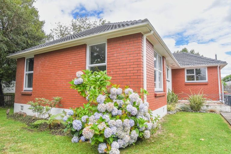 Photo of property in 36 Hillary Crescent, Upper Riccarton, Christchurch, 8041