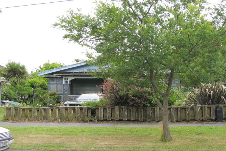 Photo of property in 17 Tabart Street, Woolston, Christchurch, 8023