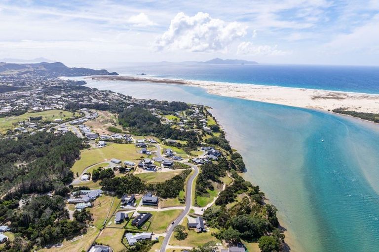 Photo of property in 150 Estuary Drive, Mangawhai Heads, Mangawhai, 0505