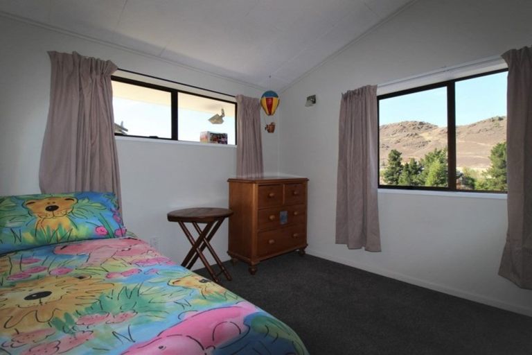 Photo of property in 12 Coulson Place, Alexandra, 9320