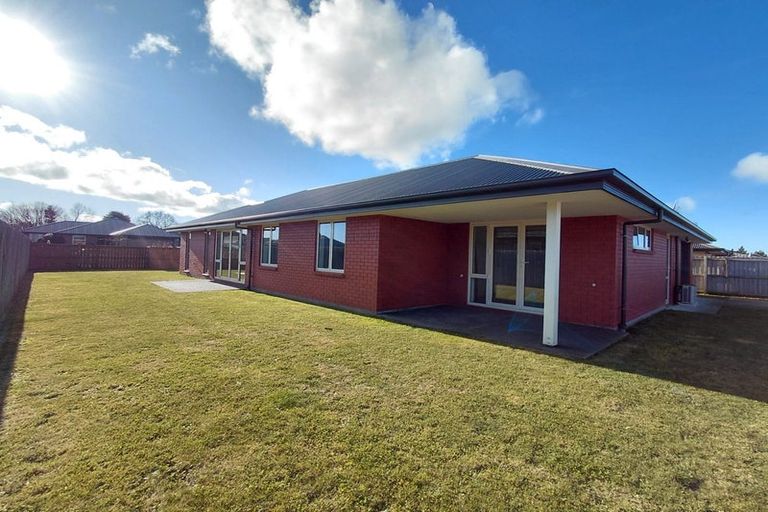Photo of property in 17 Freyberg Street, Rangiora, 7400