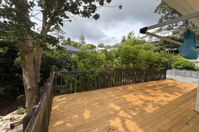 Photo of property in 2/10 Halder Place, Torbay, Auckland, 0632