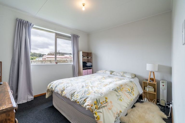 Photo of property in 99 Dunbeath Crescent, Kew, Invercargill, 9812