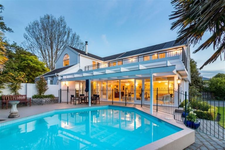 Photo of property in 186 Ilam Road, Ilam, Christchurch, 8041