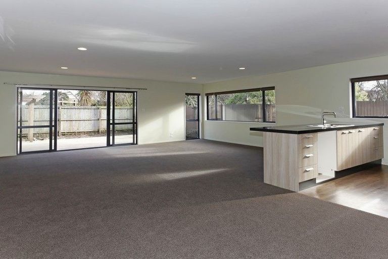 Photo of property in 11 Braddon Street, Addington, Christchurch, 8024