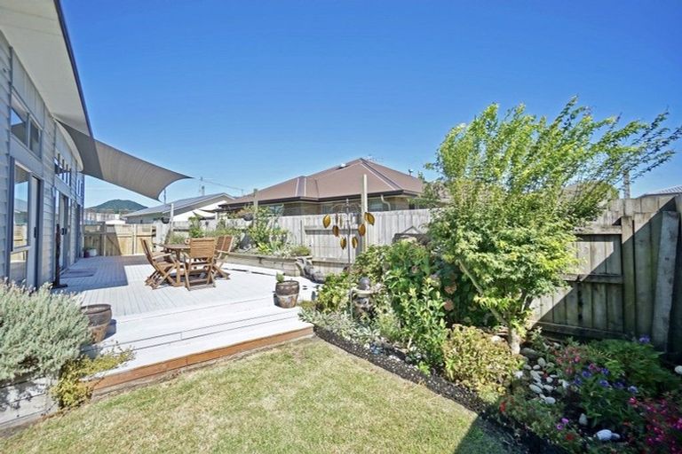 Photo of property in 17a Macloughlin Drive, Te Puke, 3119