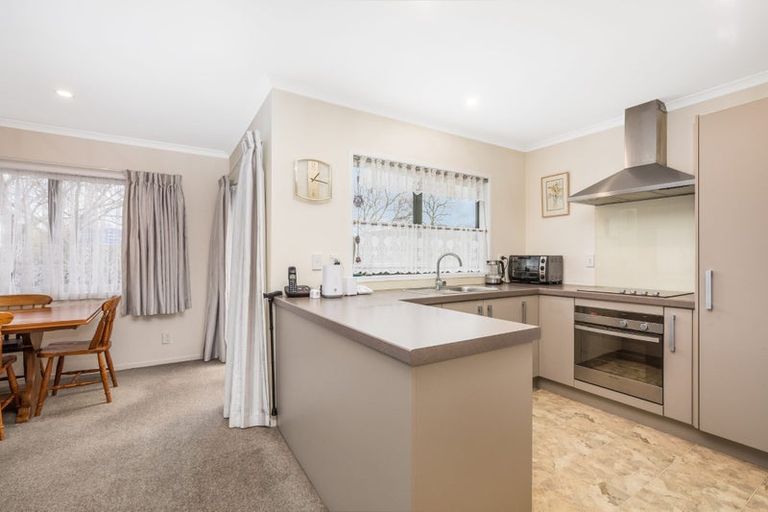 Photo of property in 1/32 Gibbons Street, Upper Hutt Central, Upper Hutt, 5018