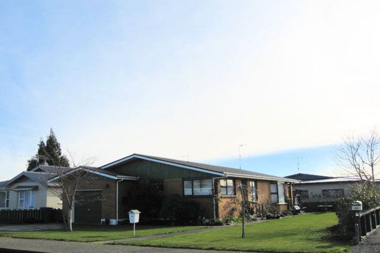 Photo of property in 36 Grange Street, Winton, 9720