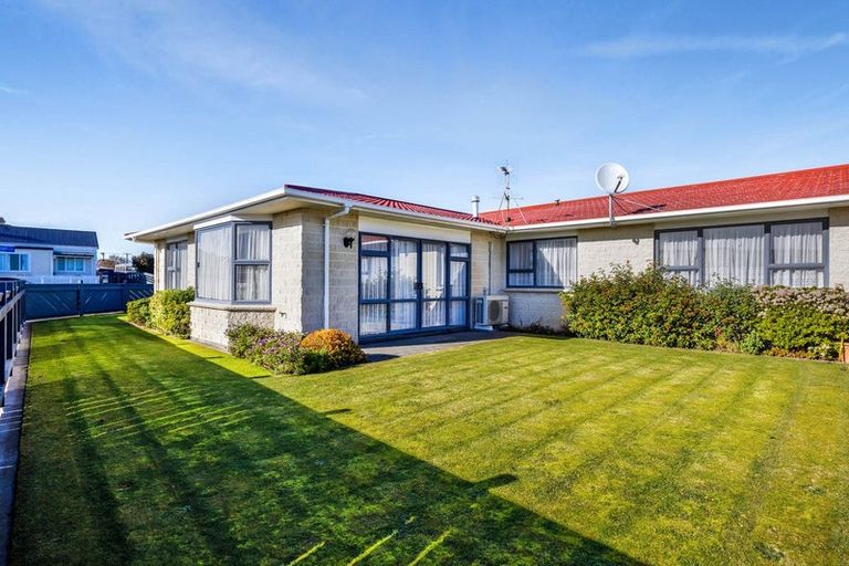 Photo of property in 51 Wilson Street, Hawera, 4610