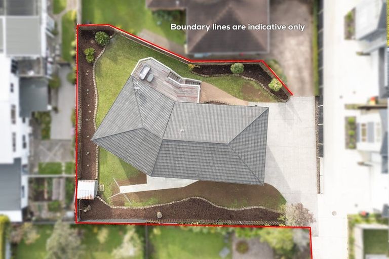 Photo of property in 17a Gulf Crest, Bucklands Beach, Auckland, 2012