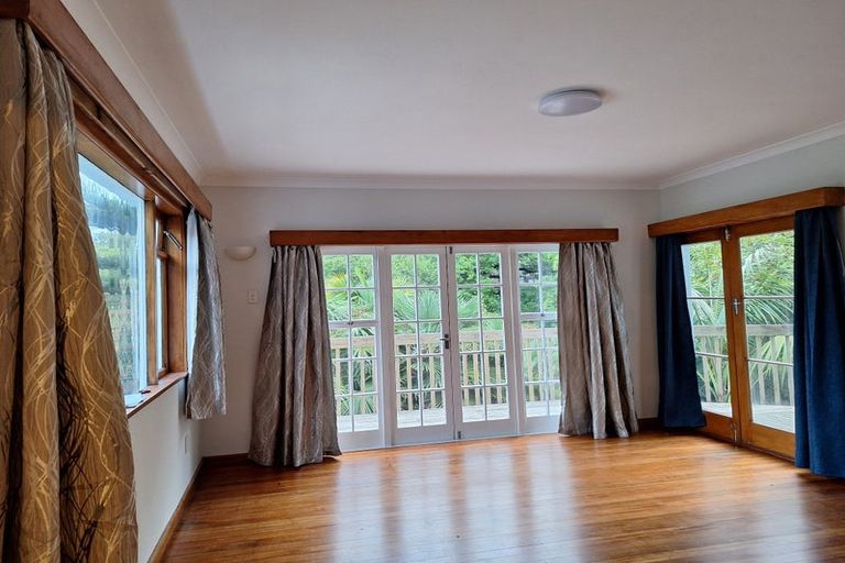 Photo of property in 39 Chaucer Road, Hospital Hill, Napier, 4110