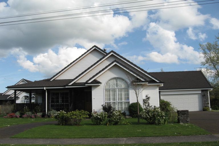 Photo of property in 34 Holden Avenue, Holdens Bay, Rotorua, 3010