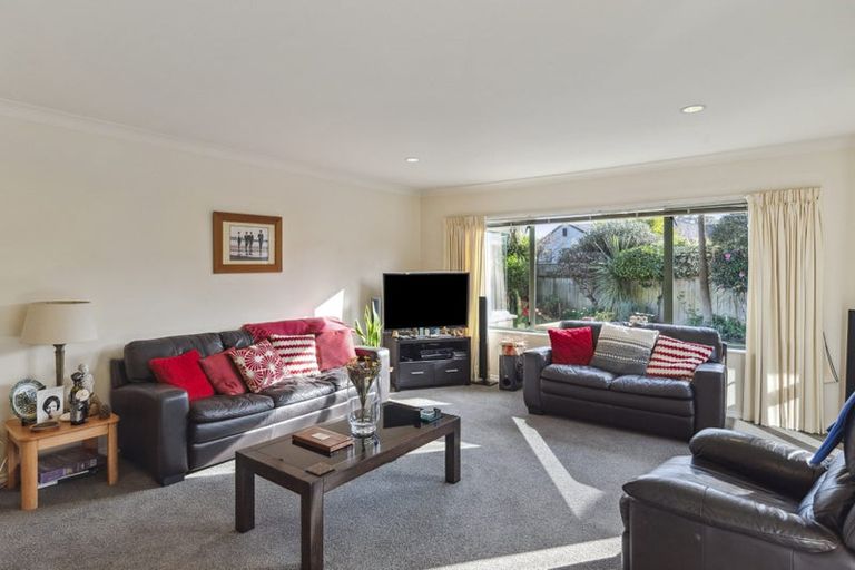 Photo of property in 95 Cedar Drive, Paraparaumu Beach, Paraparaumu, 5032