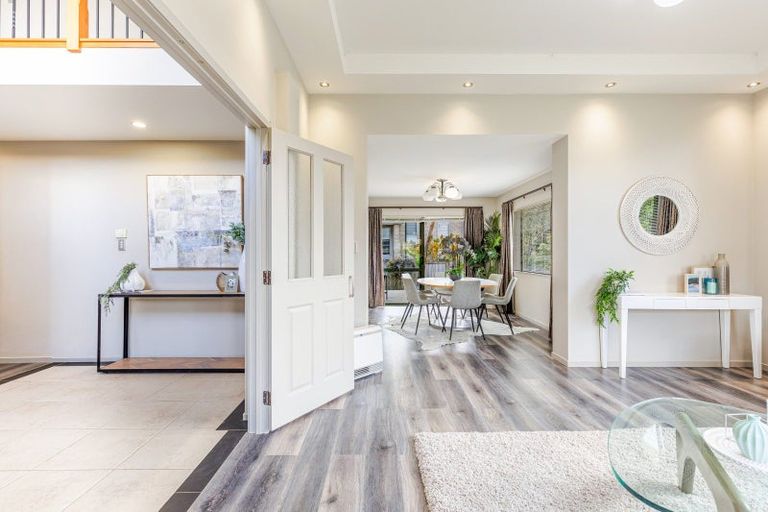 Photo of property in 12 Kunzea Place, Greenhithe, Auckland, 0632