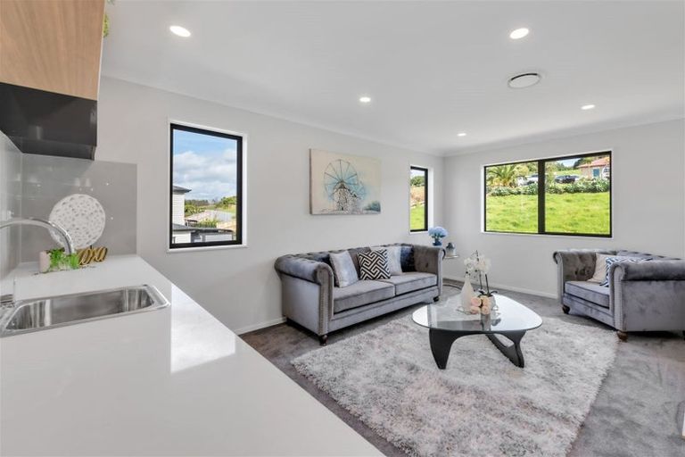 Photo of property in 29 Elevation Street, Flat Bush, Auckland, 2019