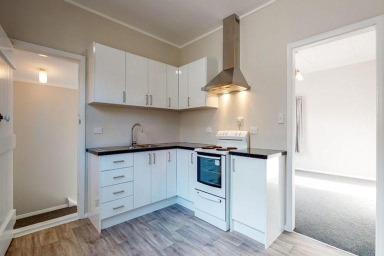 Photo of property in 4a Tarawera Road, Johnsonville, Wellington, 6037