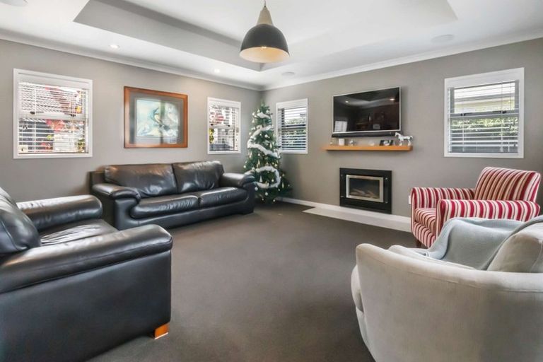 Photo of property in 134 Oriental Parade, Papamoa Beach, Papamoa, 3118