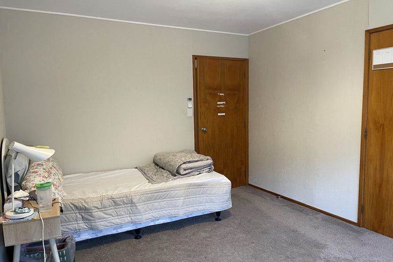 Photo of property in 69 Oliver Road, Eastern Beach, Auckland, 2012