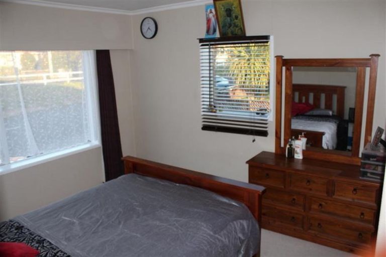 Photo of property in 112 Frankley Road, Frankleigh Park, New Plymouth, 4310