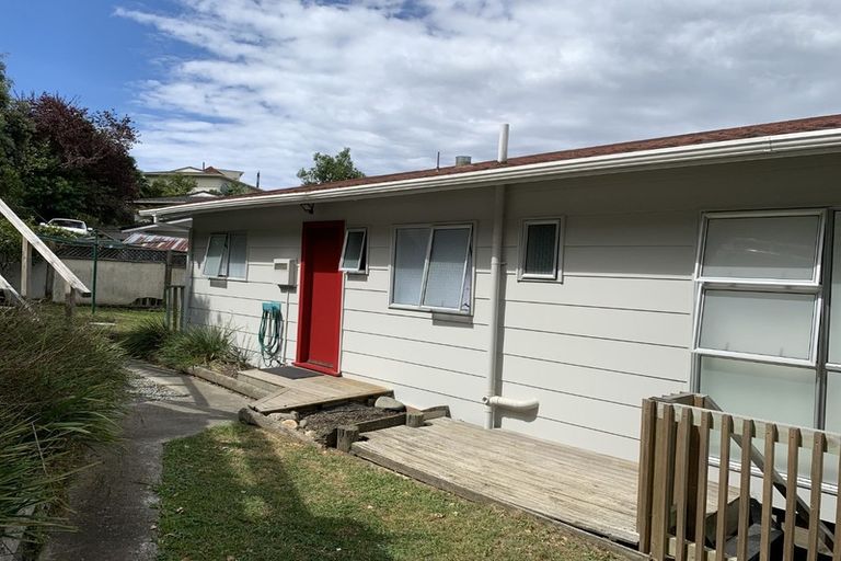Photo of property in 183 Princes Drive, Britannia Heights, Nelson, 7010
