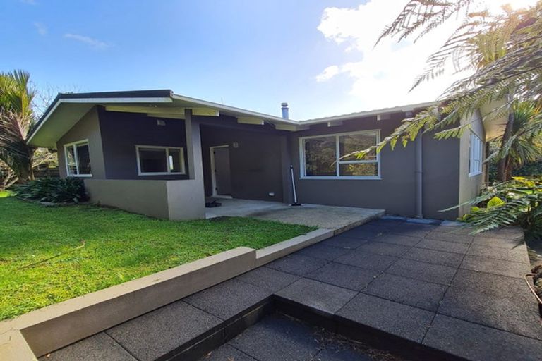 Photo of property in 16 Unity Road, Waitakere, Auckland, 0781