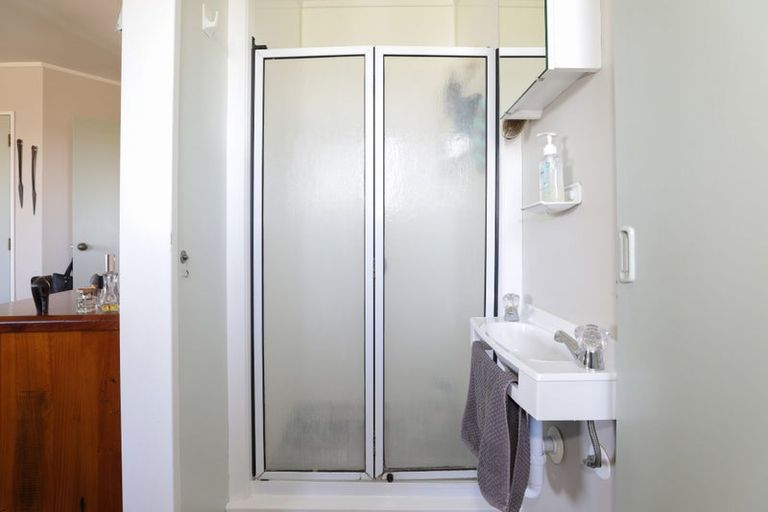 Photo of property in 79 Harvey Street, Waipahihi, Taupo, 3330