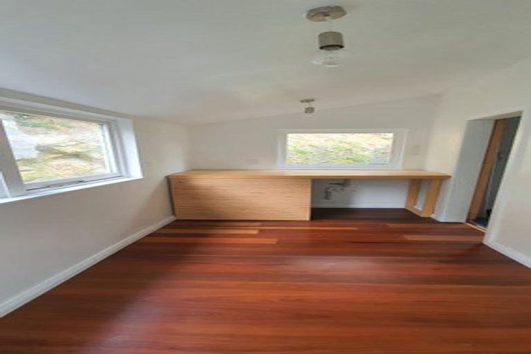 Photo of property in 24 Baden Road, Hataitai, Wellington, 6021