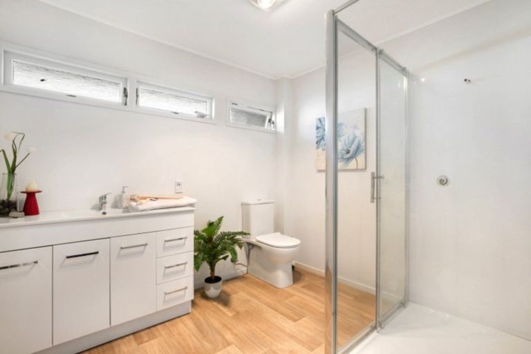 Photo of property in 1/14 Taonui Street, Rosehill, Papakura, 2113