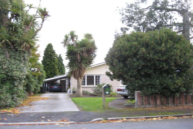 Photo of property in 20 Constitution Avenue, Milton, 9220