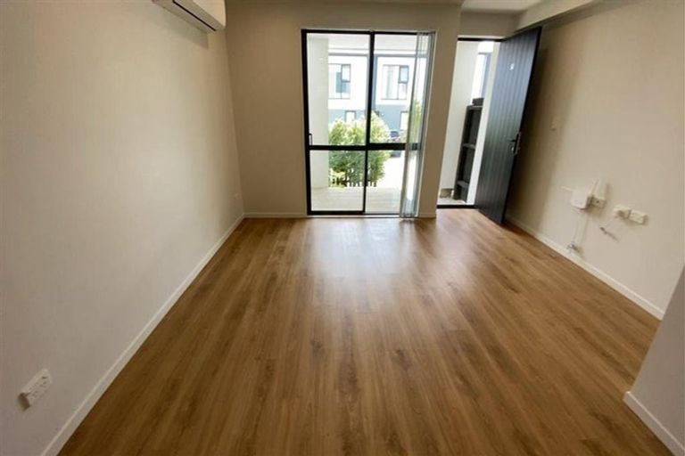 Photo of property in 7 Hinonga Loop, Silverdale, 0932