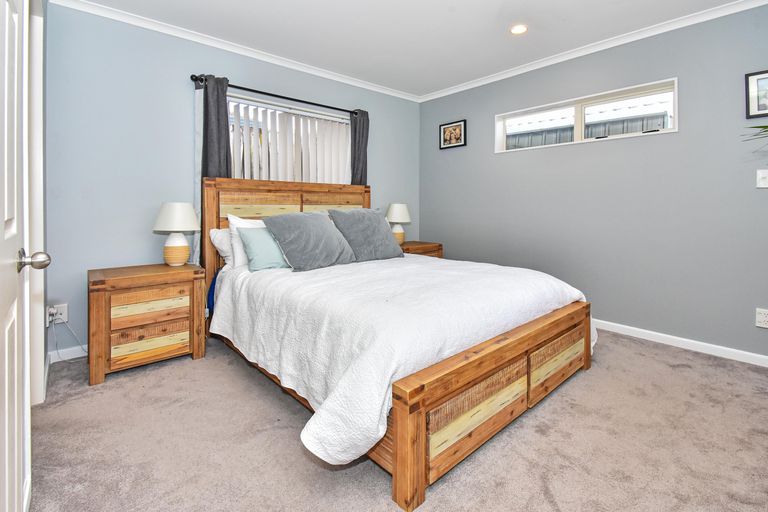 Photo of property in 8 Wairere Road, The Gardens, Auckland, 2105