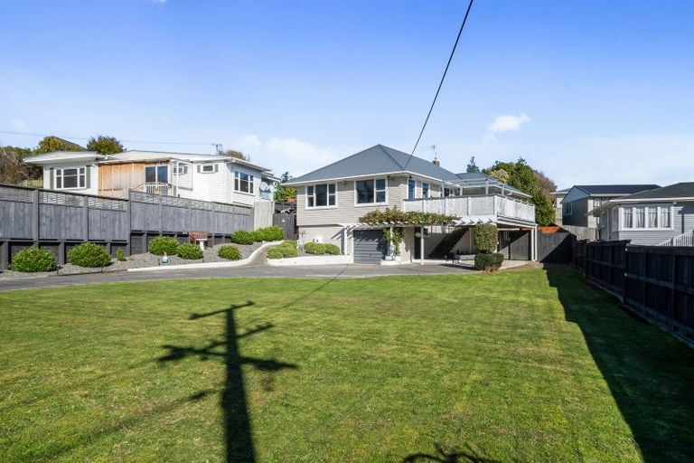 Photo of property in 31 Kawiu Road, Levin, 5510