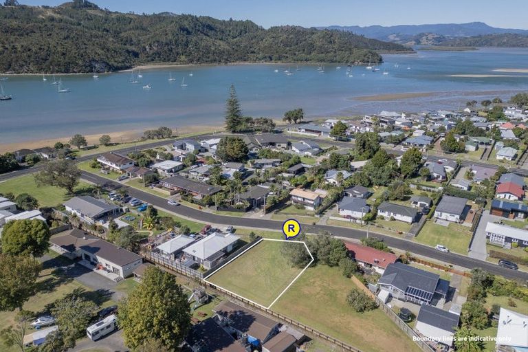 Photo of property in 1d White Street, Whitianga, 3510