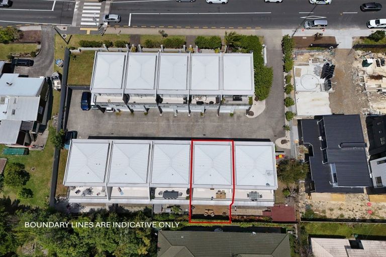 Photo of property in 9/49 Browns Road, Browns Bay, Auckland, 0630