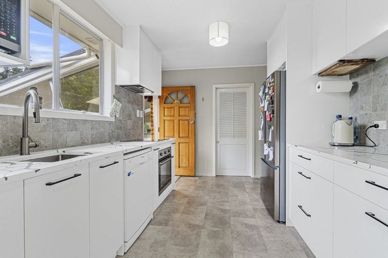 Photo of property in 29d Clawton Street, Westown, New Plymouth, 4310