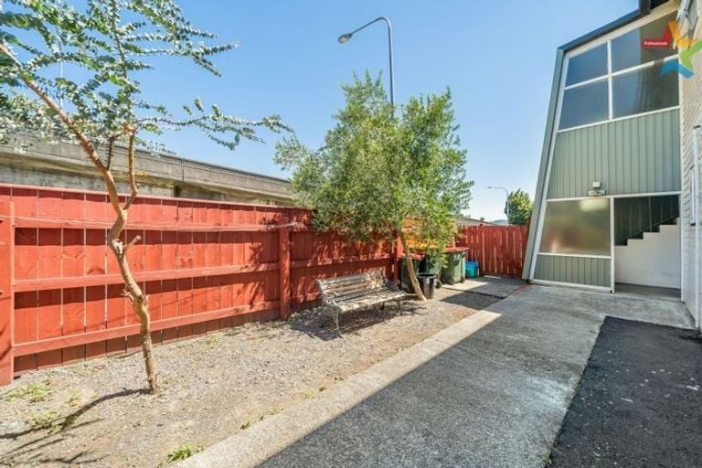 Photo of property in 7/253 Waterloo Road, Hutt Central, Lower Hutt, 5011