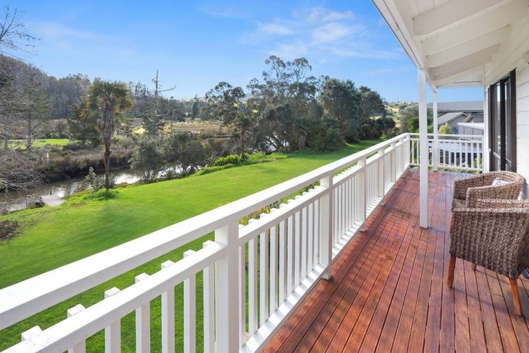 Photo of property in 124 Pepe Road, Tairua, 3508