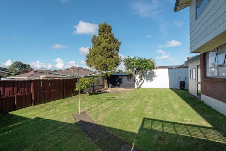 Photo of property in 2/21 Roysfield Lane, Sunnyhills, Auckland, 2010