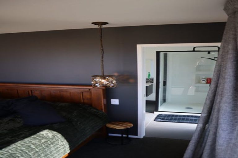 Photo of property in 1640 Mangorei Road, Mangorei, New Plymouth, 4371