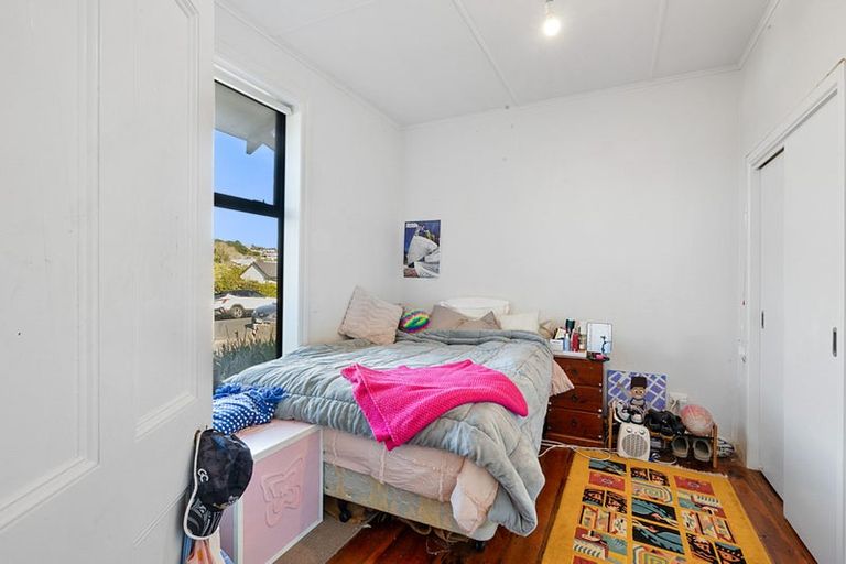 Photo of property in 94 Young Street, New Plymouth, 4310