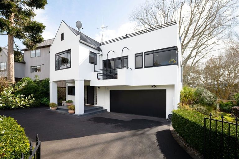 Photo of property in 2a Edgecumbe Street, Whitiora, Hamilton, 3200