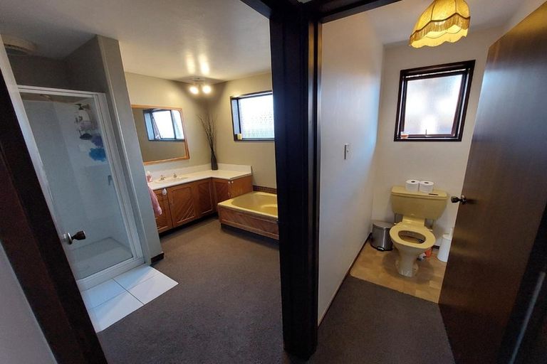 Photo of property in 5 Broadhaven Avenue, Parklands, Christchurch, 8083