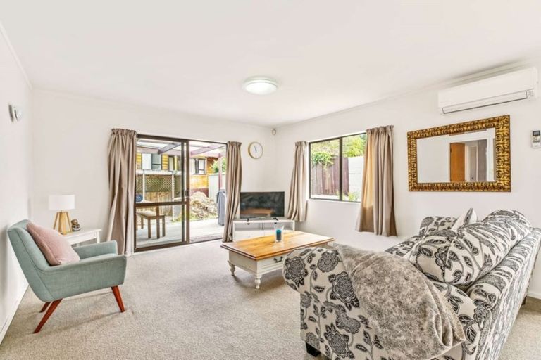 Photo of property in 3/68 View Road, Henderson, Auckland, 0612