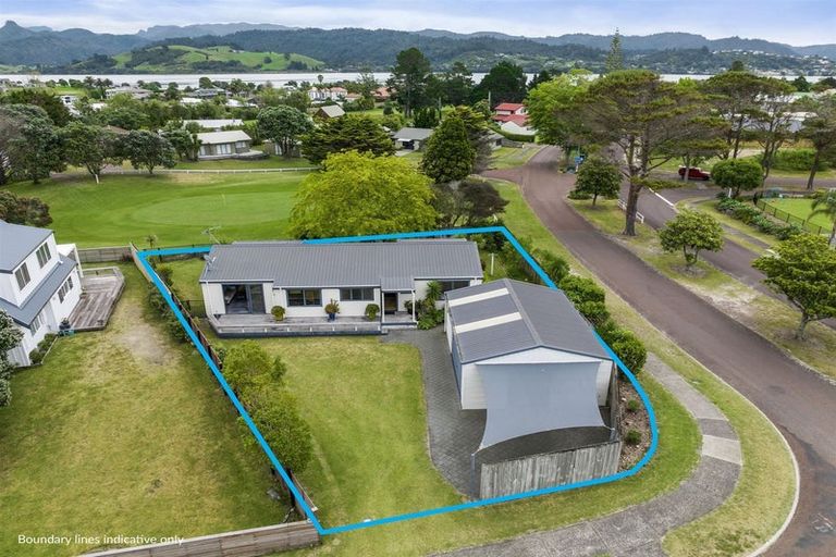 Photo of property in 2 The Dividend, Pauanui, Hikuai, 3579