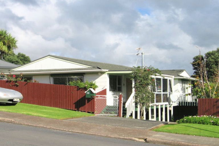 Photo of property in 37 Marellen Drive, Red Beach, 0932