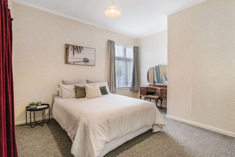 Photo of property in 1 Gunn Street, Gonville, Whanganui, 4501