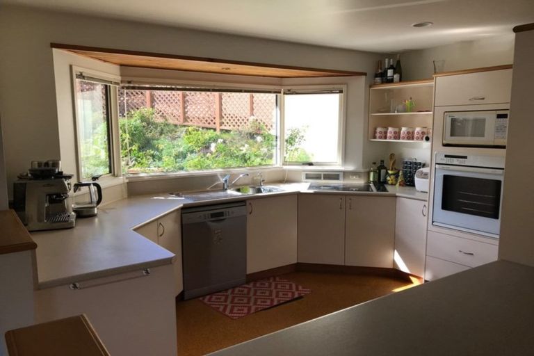 Photo of property in 8 Ribbonwood Close, Normanby, Dunedin, 9010