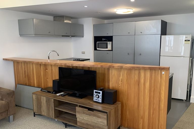 Photo of property in St Pauls Apartments, 100/43 Mulgrave Street, Thorndon, Wellington, 6011